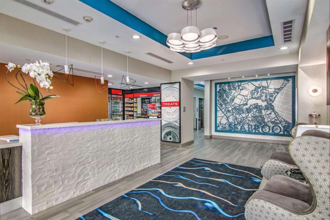Hampton Inn Houston Nasa-Johnson Space Center Seabrook Bagian luar foto