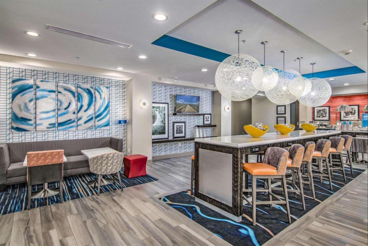 Hampton Inn Houston Nasa-Johnson Space Center Seabrook Bagian luar foto